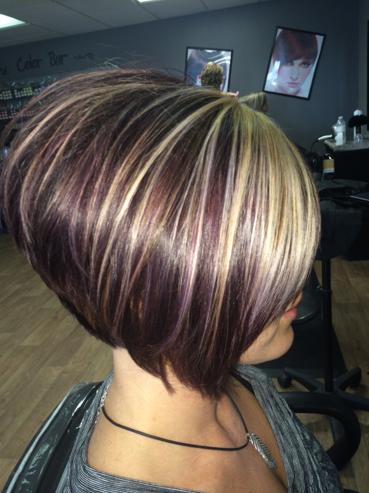 Колорирование на тёмные волосы каре