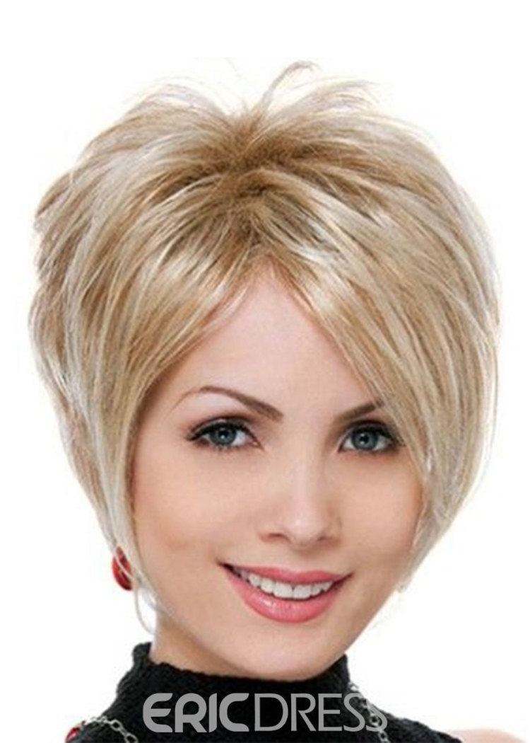 Короткая объемная стрижка для тонких волос