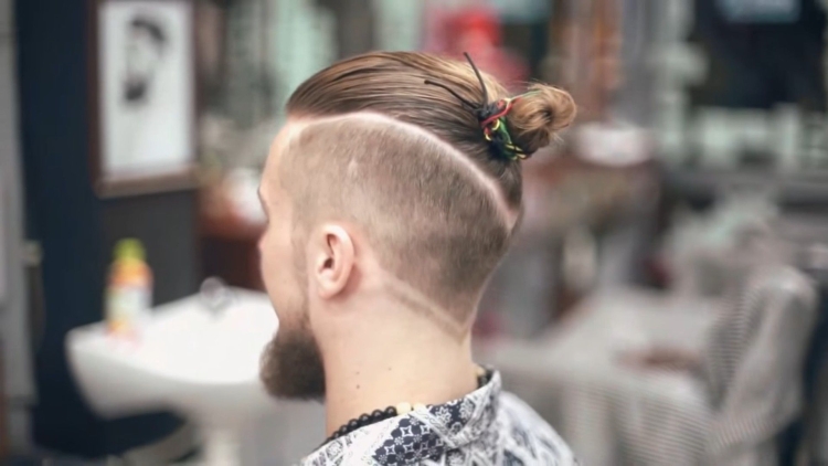 Прическа топ нот детская