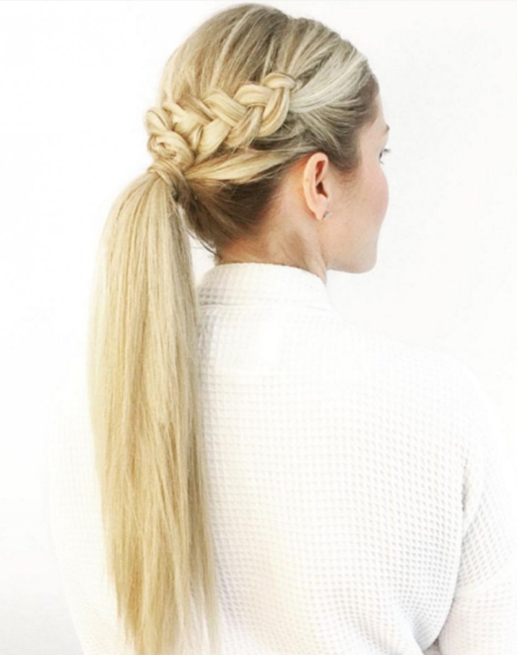 Прическа с косами Повседневная