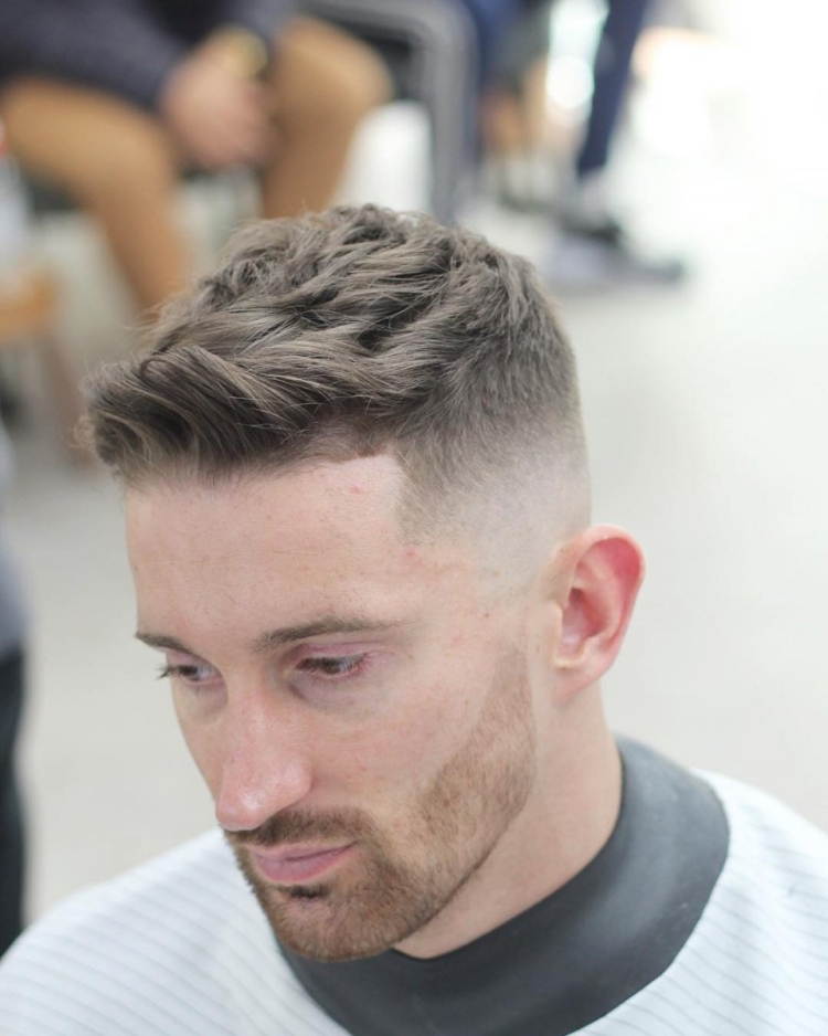 Мужские прически с выбритыми висками