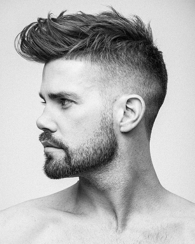 Мужские стрижки сбоку