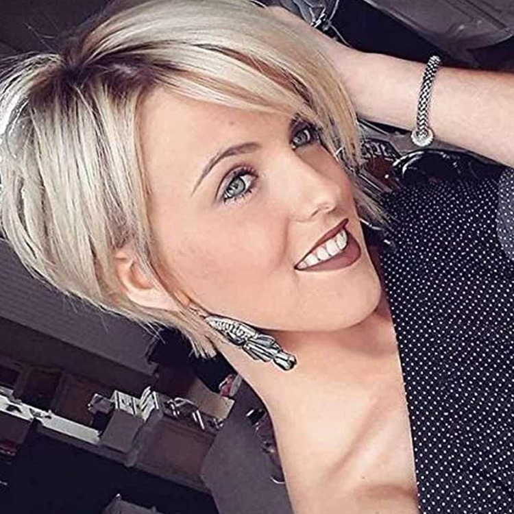 Пикси-Боб на средние волосы 2022