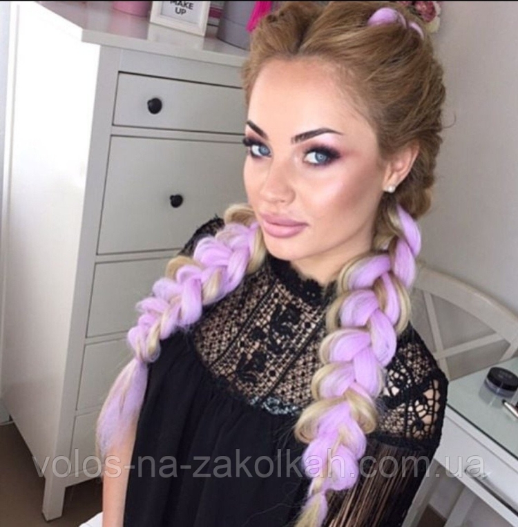 2 Косички с канекалоном на короткие волосы