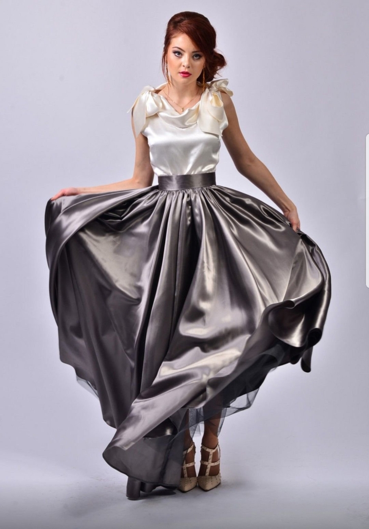 Атласная юбка