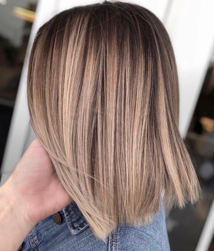 Удлиненное каре балаяж русый