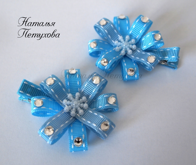 Новогодние резинки и заколки из лент