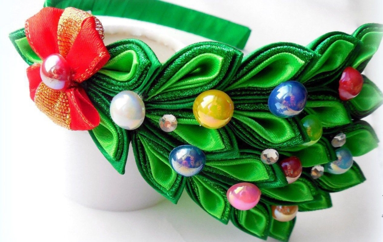 Ободок к костюму елочки