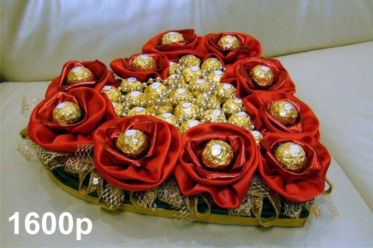 Подарок бабушке из конфет