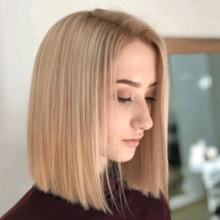 Стрижка ровный срез на средние волосы негустые волосы до плеч