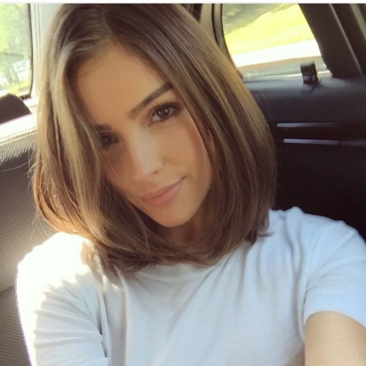 Каре с удлиненной челкой русые волосы