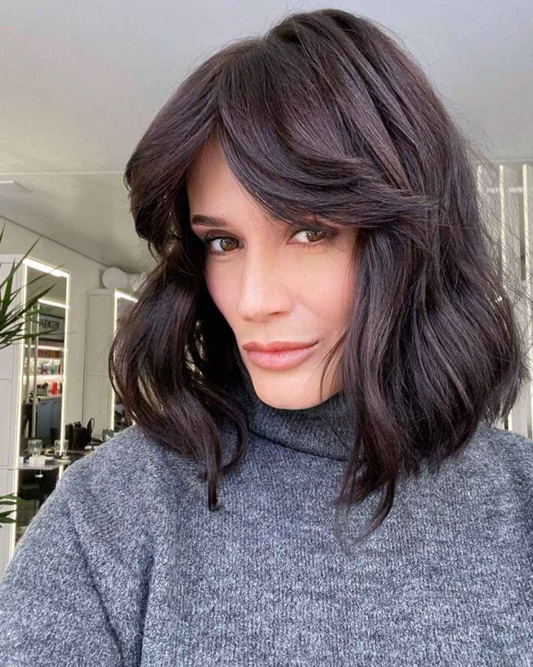 Чёлка шторка с каре