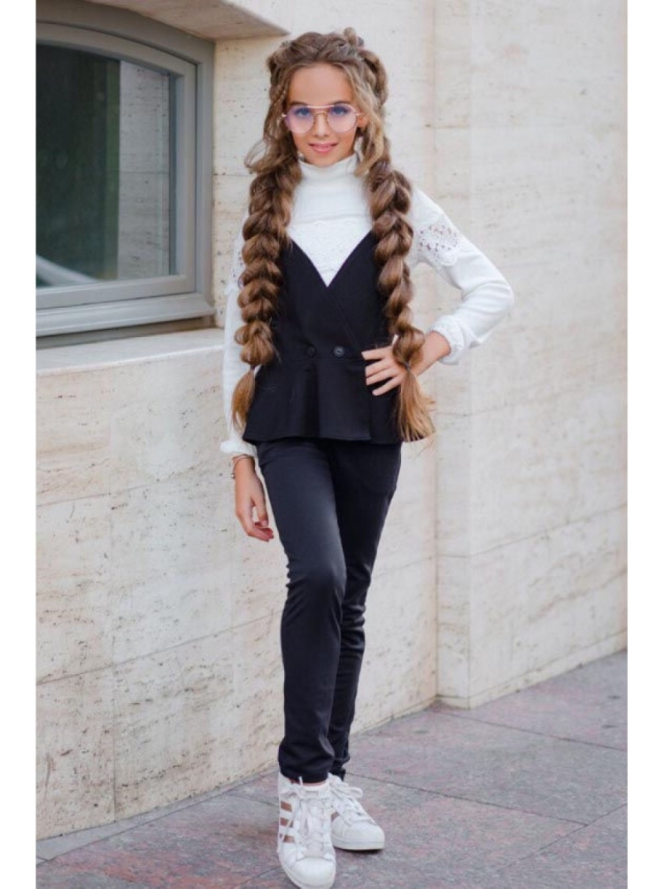 Красивая одежда в школу