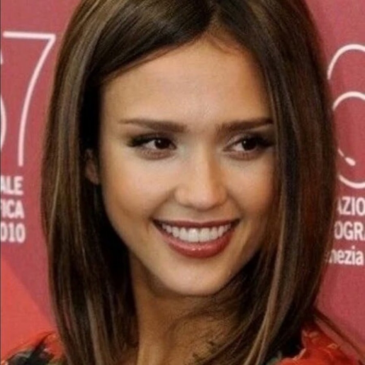 Джессика Альба стрижка Боб