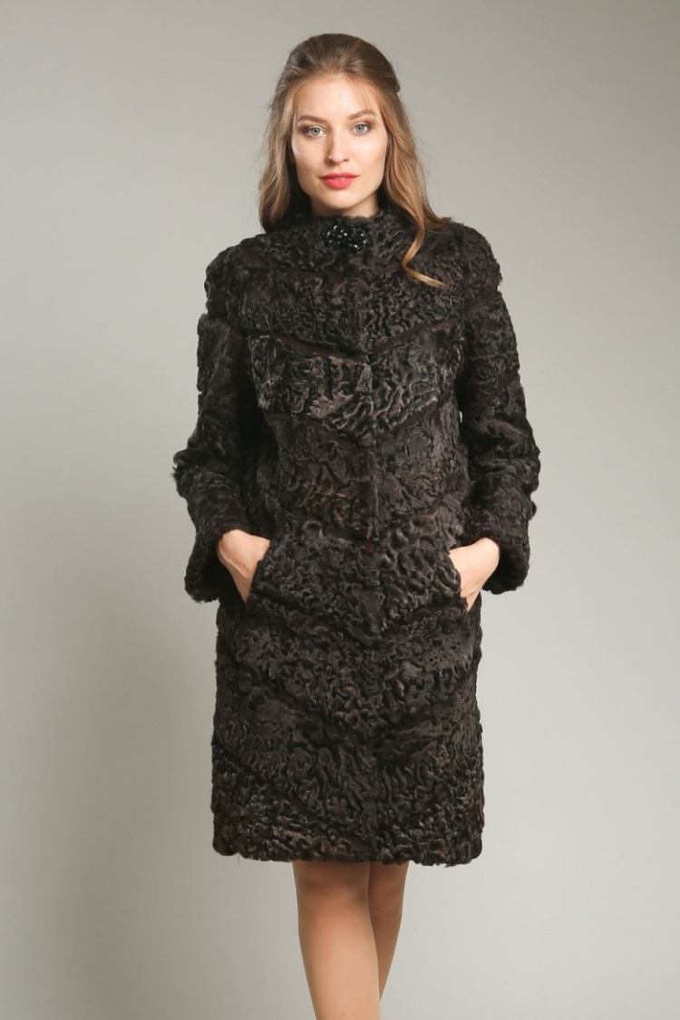 Полушубок из каракульчи 2019