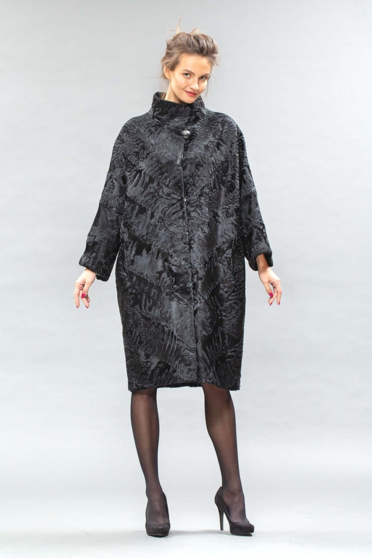 Шуба Manzari из каракульчи,