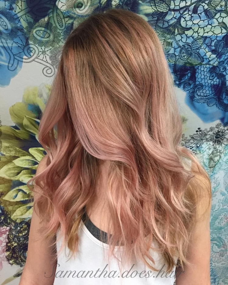 Клубничный блонд балаяж