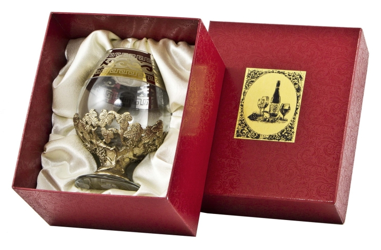 Необычный подарок женщине