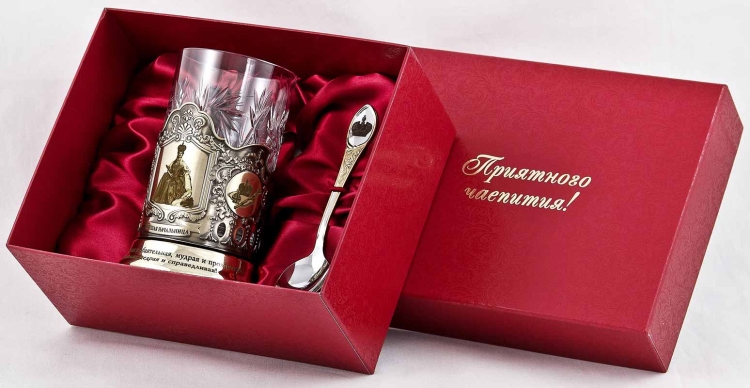 Необычный подарок женщине