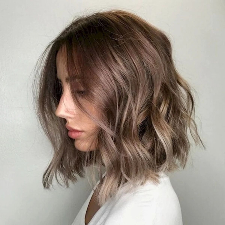 Каре темно русые волосы