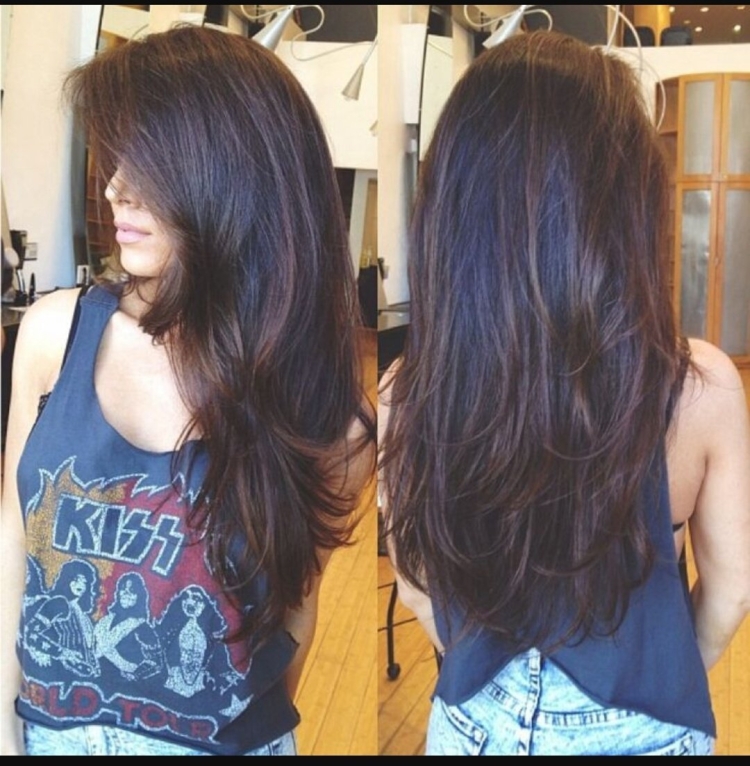 Стрижка на длинные волосы Каскад лесенка