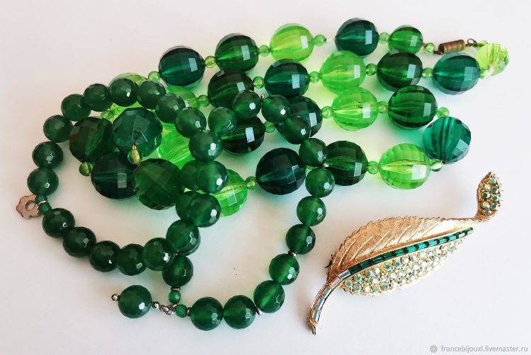 Изумруд лист