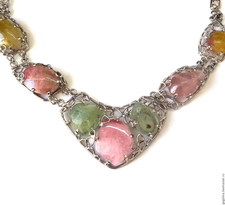 Колье с аквамарином