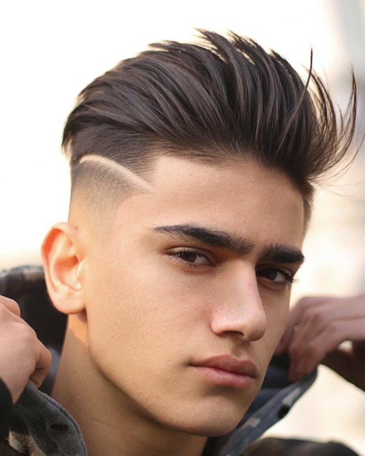 Стрижка фейд андеркат Квифф