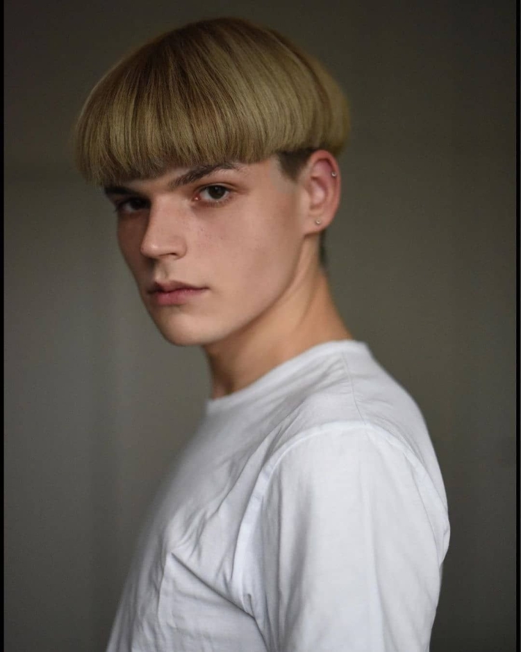Bowl Cut стрижка