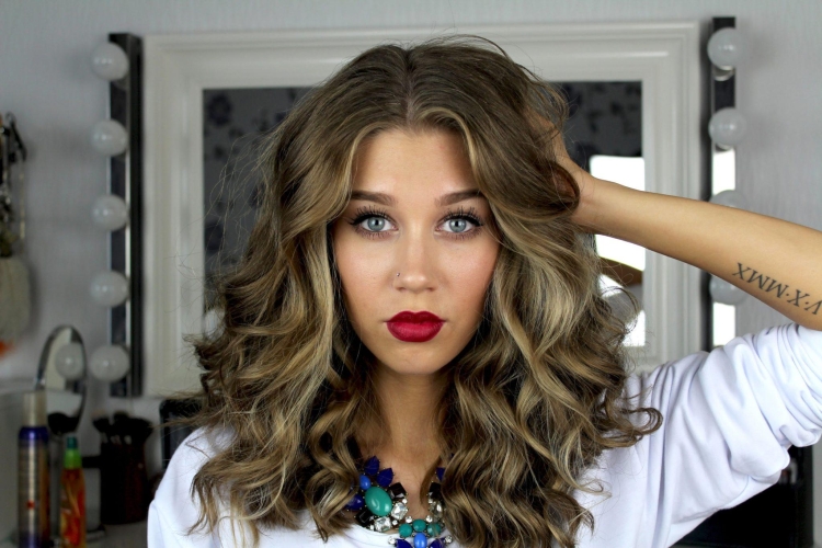 Виктория Нейфельд @mrswikie5