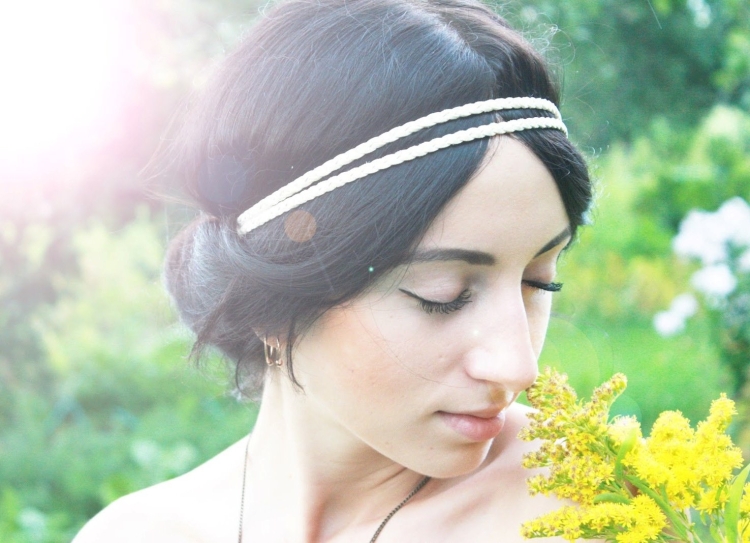 Греческая причёска с повязкой