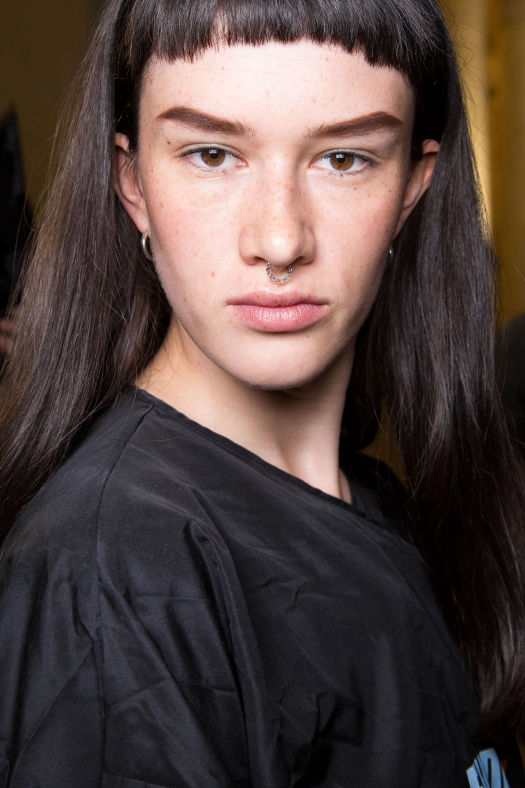 Короткая челка