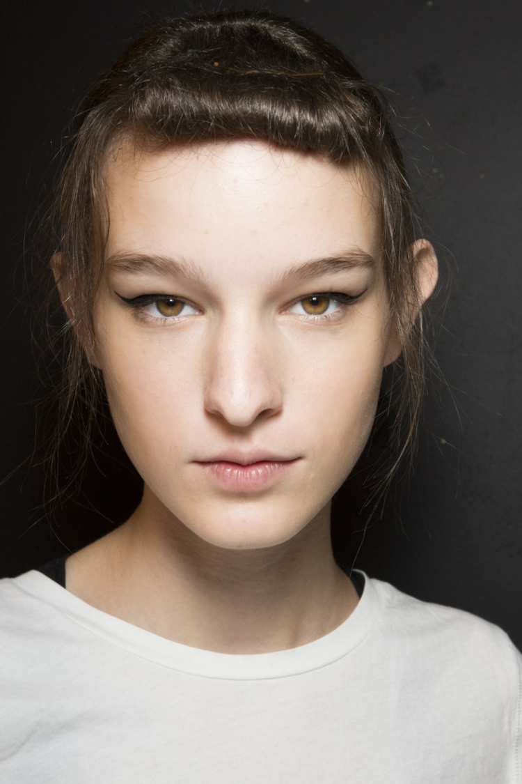 Короткая челка