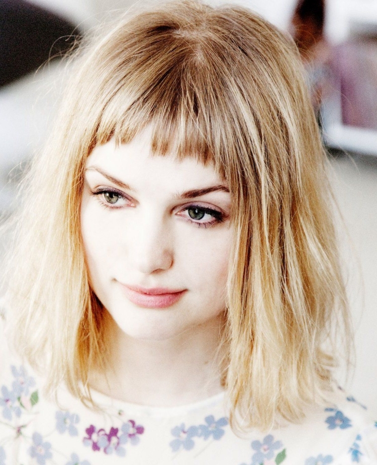 Элисон Судол стрижка