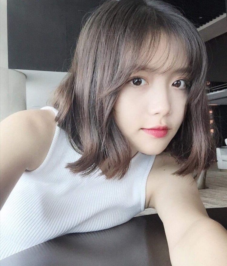 Каре с челкой Корея