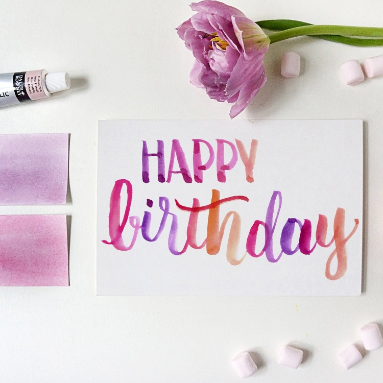 Стильная надпись Happy Birthday