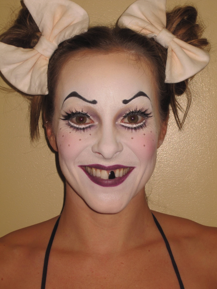 Цирк девушка макияж