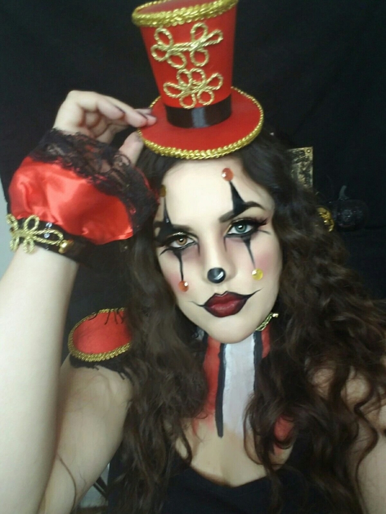 Тренд макияж цирк