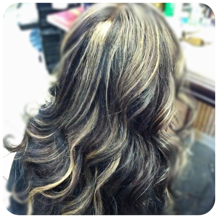 Мелирование на черные густые волосы