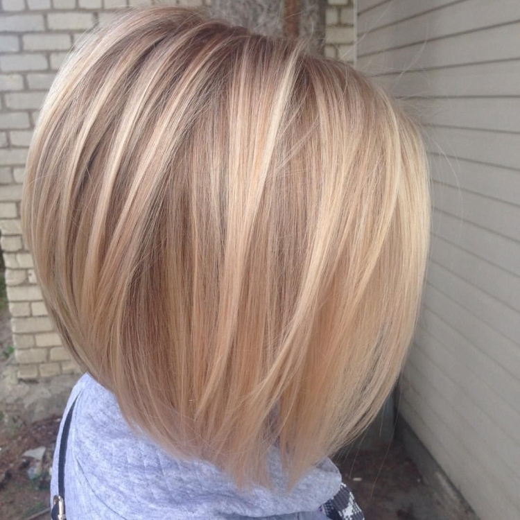 Колорирование на Боб каре светлое