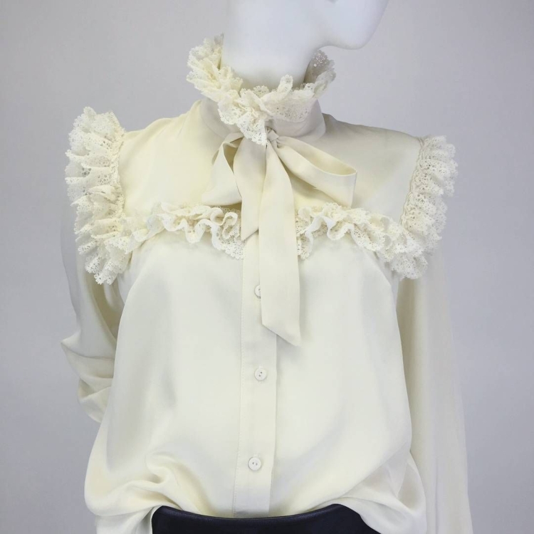 Блузка в викторианском стиле