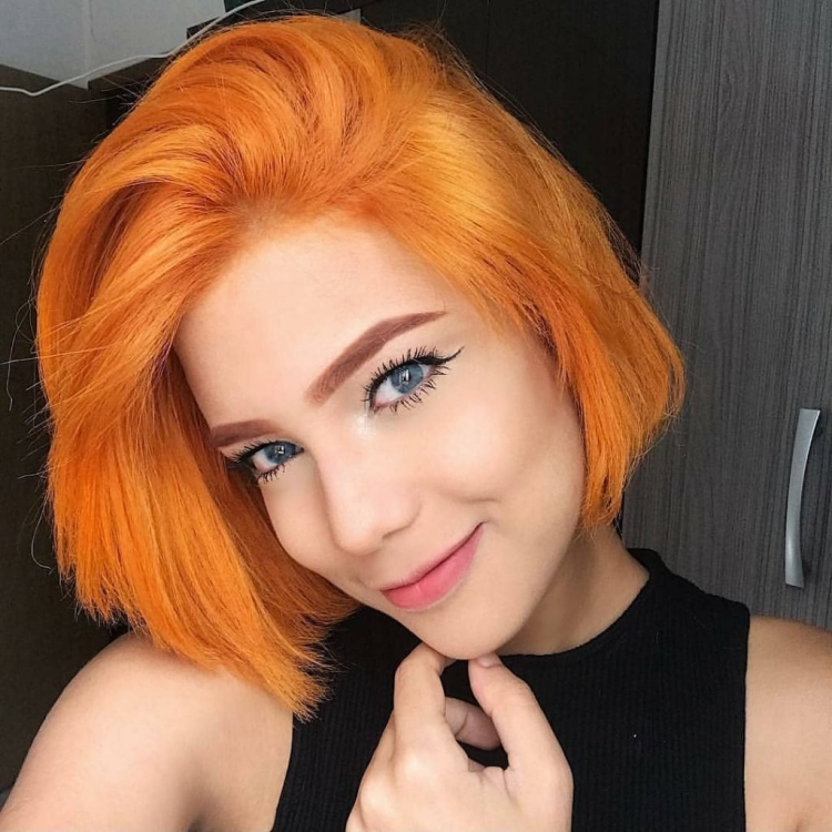 Каре рыжие волосы