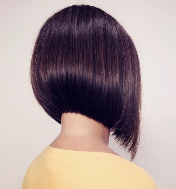 Стрижка каре на ножке с удлинением