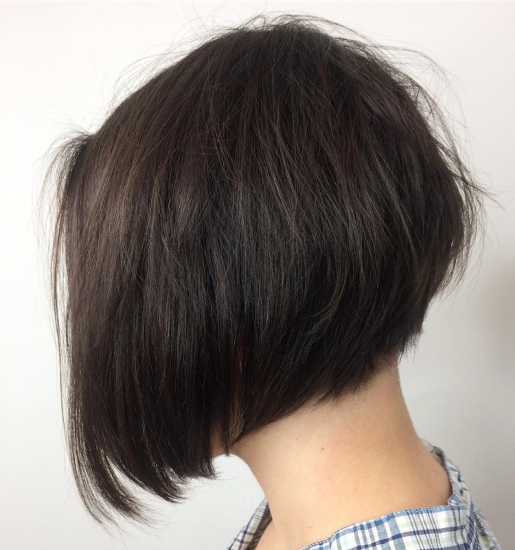 Черное градуированное каре Боб