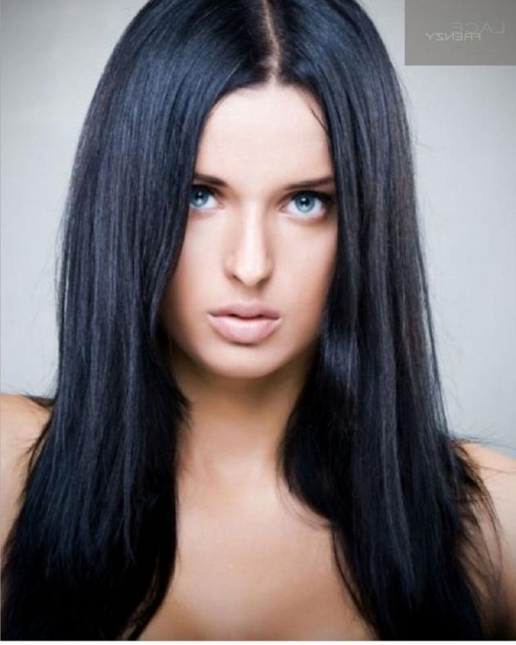 Иссиня-черный цвет волос