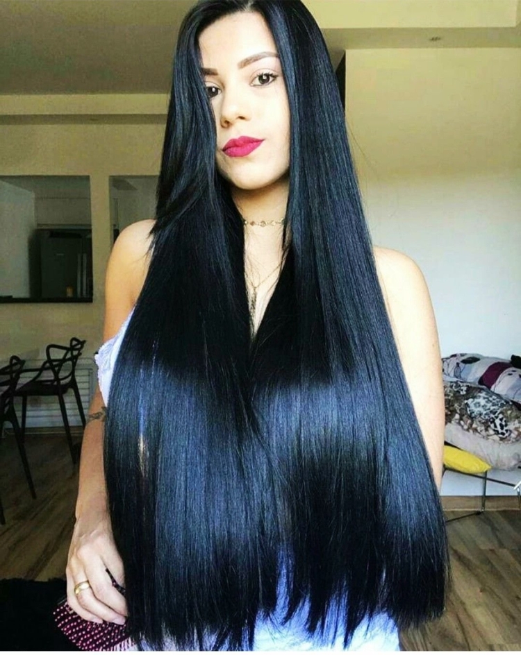 Иссиня-черный цвет волос