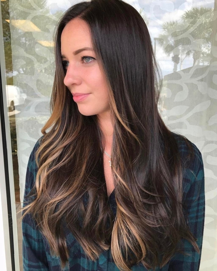 Передние пряди светлые на темные