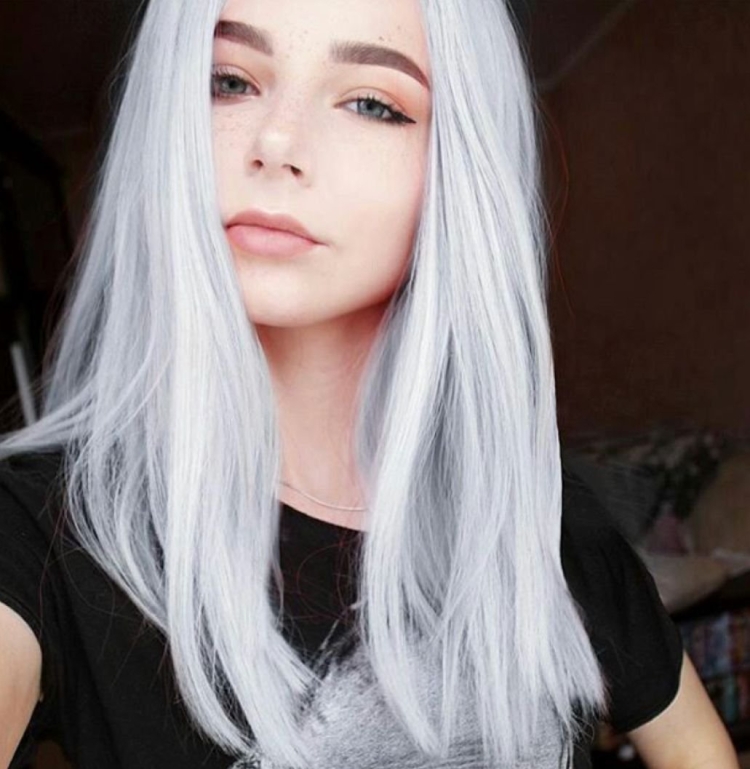 Маргарита Дегтярева пепельные волосы