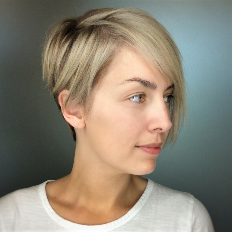 Короткие стрижки Пикси асимметрия