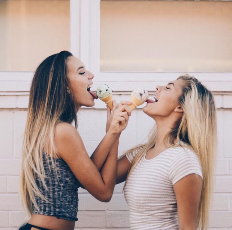 Классная подруга